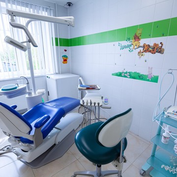 Стоматологическая клиника Дали на улице Адмирала Лазарева фото 3