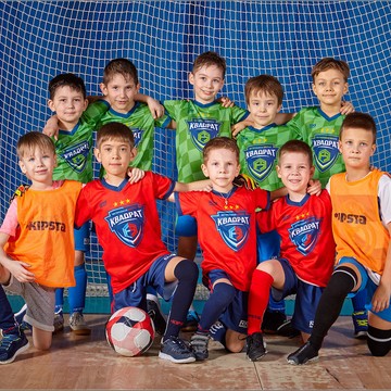 Футбольная школа Квадрат на улице Льва Толстого фото 3