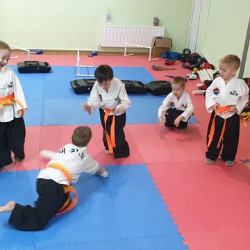 Спортивный клуб Успех на Советской улице фото 3