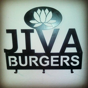 Jiva Burgers (вегетарианское Харе Кришна кафе) фото 1