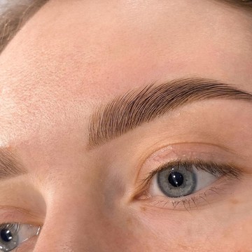 Салон бровей и ресниц Guseva Brows фото 1
