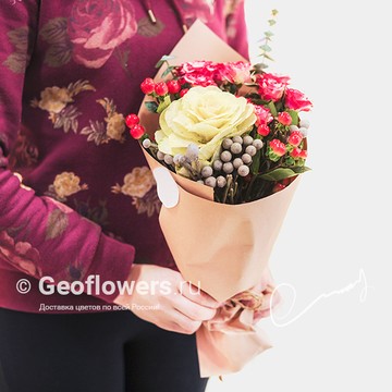 Служба доставки цветов GeoFlowers на Новинском бульваре фото 3