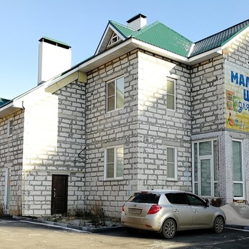 Маленькая школа на на улице Братьев Кашириных фото 1