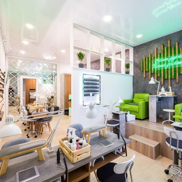 Студия маникюра и педикюра Fresh Nail Bar на метро Улица Академика Янгеля фото 1