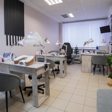 Студия маникюра Fenix Nail Bar фото 1
