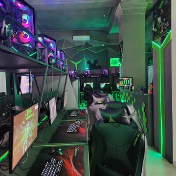 Компьютерный клуб Throne фото 1