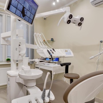 Стоматологическая клиника МайерДент фото 1