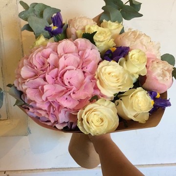 Оптово-розничный магазин цветов Гардения на проспекте Победы фото 2