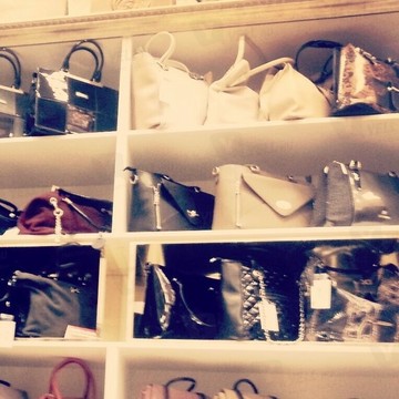 Салон Accessori Vintage на Донбасской улице фото 1