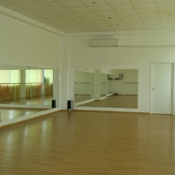 Школа танцев Синди на метро Каховская фото 1