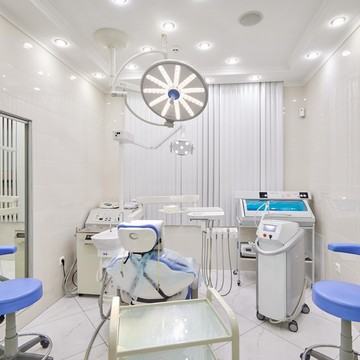 Стоматологическая клиника на Пушкинской улице, 80 фото 3