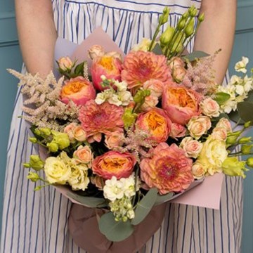 Магазин цветов Цветовик на Караваевской улице фото 2