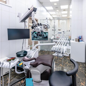 Стоматологическая клиника New Smile на Октябрьской улице фото 3