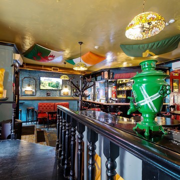 Ирландский паб Harat&#039;s Pub на Невском проспекте фото 1