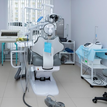 Центр стоматологии Символ фото 2