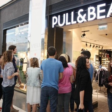 Магазин молодежной одежды Pull &amp; Bear на Автозаводском шоссе фото 1