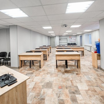 Автошкола Драйв на Октябрьском проспекте, 49/1 фото 1