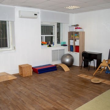 Центр комплексной реабилитации детей и взрослых Марины Кудряшовой фото 2