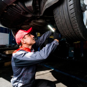 Автосервис Вилгуд на Кушелевском путепроводе фото 2