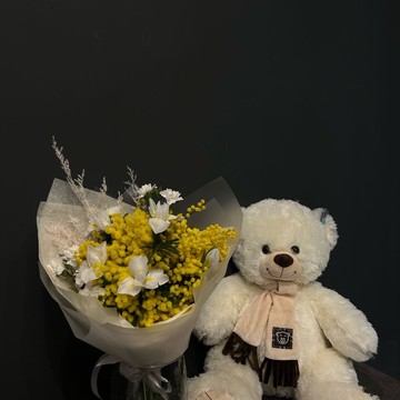 Магазин цветов Monochromia фото 3