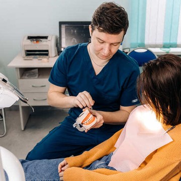 Стоматологическая клиника Улыбнись! фото 3