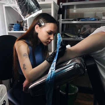 Салон тату и пирсинга Artinmotion фото 1