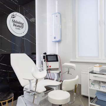 Медицинская клиника Shining Beauty Clinic фото 3