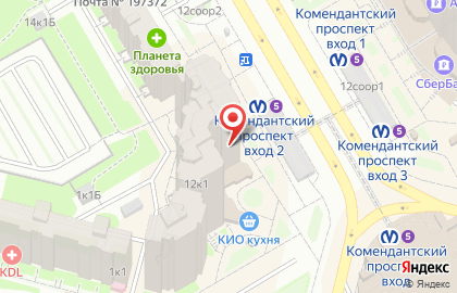 Фирменный магазин Великолукский мясокомбинат на Комендантском проспекте, 12 на карте