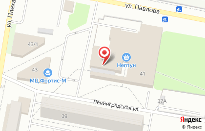 Торговый центр Fix Price на улице Ленинградской на карте