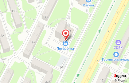 Супермаркет Пятёрочка на проспекте Строителей, 40 на карте