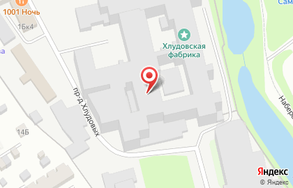 Квик степ на улице Парижской Коммуны на карте