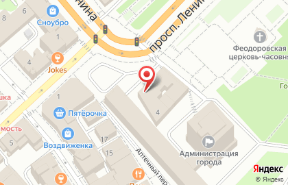 Политическая партия Единая Россия на площади Революции на карте