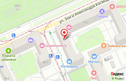 Гранит Памяти на ул. Зои и Александра Космодемьянских, д.4 на карте