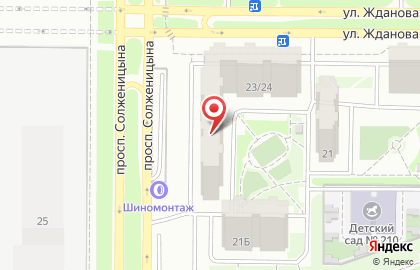Продуктовый супермаркет Апекс Плюс на улице Солженицына на карте