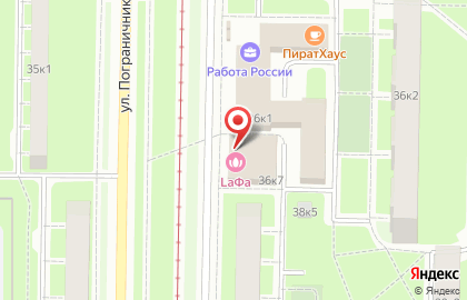 Салон красоты LaФа в ТЦ Виктория на карте