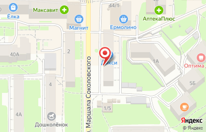 Columbia на улице Маршала Соколовского на карте