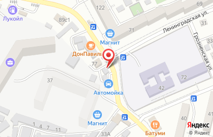 Магазин автотоваров на улице Ленинградской на карте