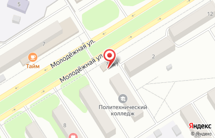 Магазин фруктов и овощей на Молодёжной улице на карте