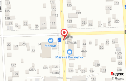 Продовольственный магазин На красном на улице Комарова на карте