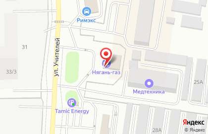 Автомойка на улице Учителей 30А на карте