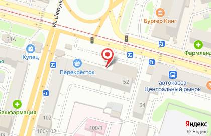 Матрица на Революционной улице на карте