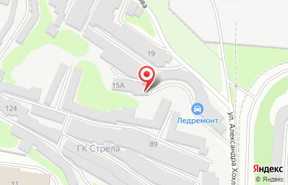 Автосервис Автодок на улице Александра Хохлова на карте