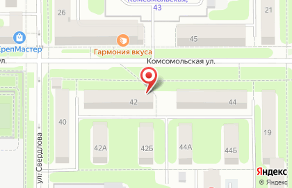 Магазин пряжи и товаров для рукоделия на Комсомольской на карте