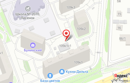 Городская база цветов на улице Александры Монаховой на карте