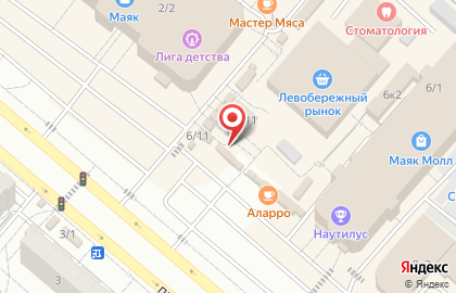 Ломбард Росломбард на проспекте Комарова на карте