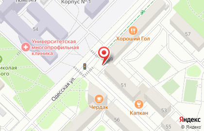 На углу на Одесской улице на карте
