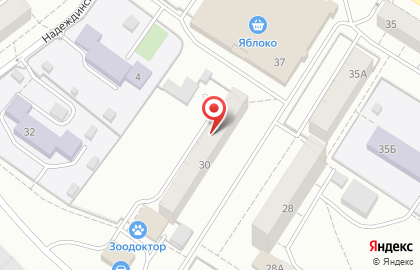 Уральский банк Сбербанка России на улице Миномётчиков на карте