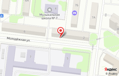 Бизнес Сервис на Молодёжной улице на карте