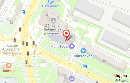 Магазин парикмахерских товаров Цирюльникъ на проспекте Строителей на карте