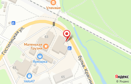 Фирменный магазин Ермолино на бульваре Красных Курсантов на карте